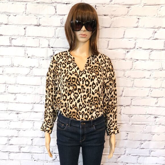 BANANA REPUBLIC - Leopard print v-neck blouse - Picture 4 of 10